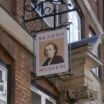 ブラームスの記事についての参考資料のイメージ画像、ブラームスミュージアムの写真